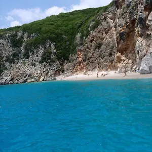 casa-elisabetta.hotelitalianriviera.com/